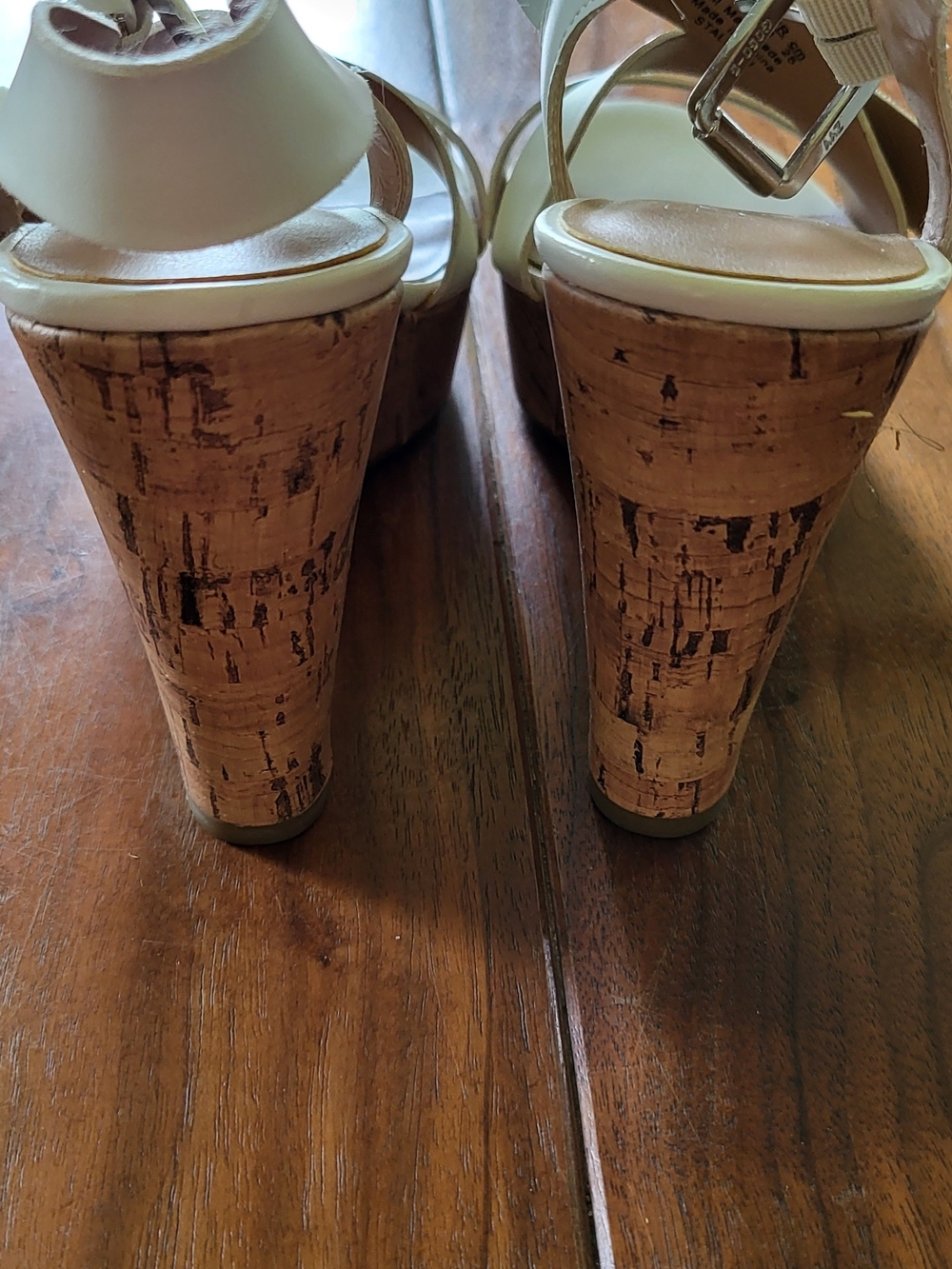Franco Sarto White Leather Slingback Sandals - Picture 6 of 7